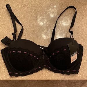 Cookie padded bra, 36C. New with tags.